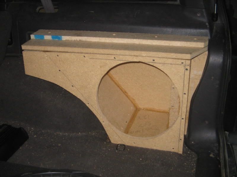 Jeep cherokee xj subwoofer enclosure